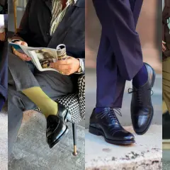Esempi di stivaletti uomo abbinamenti: eleganti stringati neri, mocassini scamosciati con pantalone casual e calzini a fantasia.