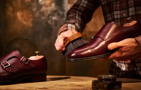Lucidare scarpe in pelle - La guida completa per un look perfetto