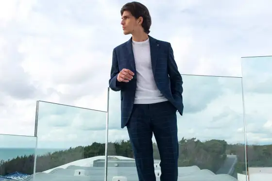 Pantaloni blu - Colori, scarpe e look perfetti per ogni occasione